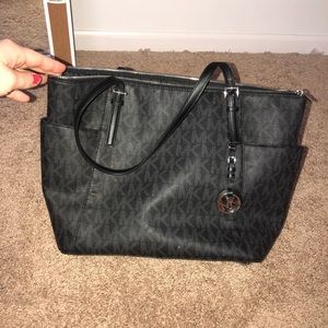 Michael Kors Tote